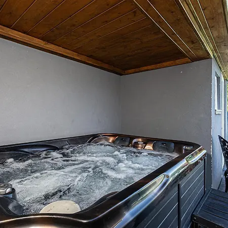 Nest Jacuzzi Terrace Private Climatisation *